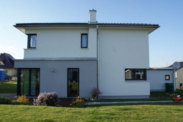 schicke-villa-mit-modernen-anbau7